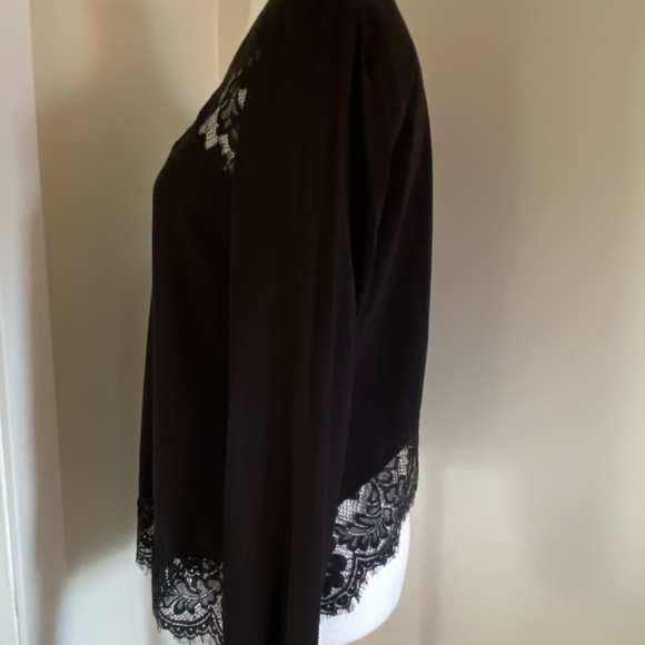 Guess Black Long Sleeve Lace Lightweight Casual Blouse Top- Sz-M - Picture 4 of 16